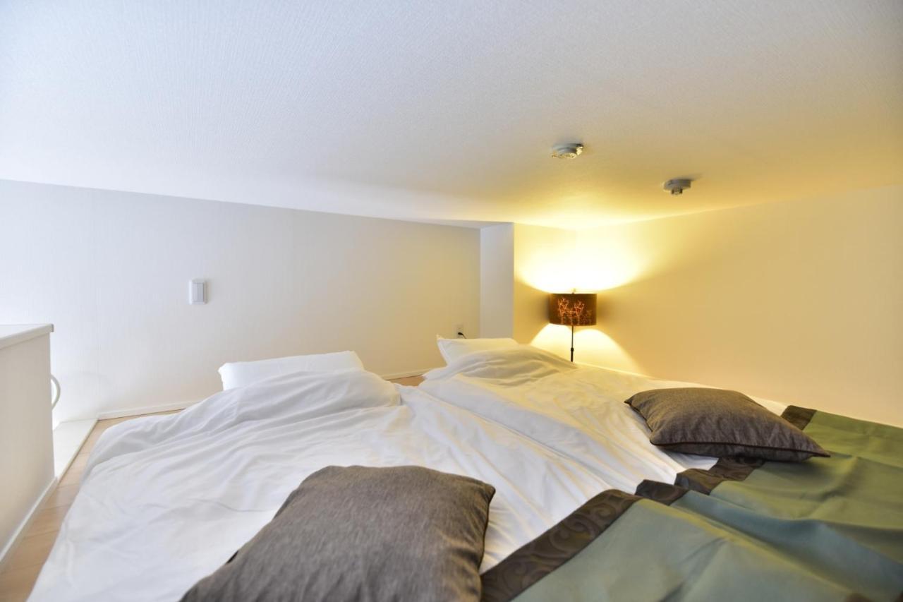 Apartament モノトーン難波 Osaka Zewnętrze zdjęcie